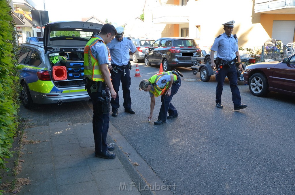 Schuesse in Koeln Porz Wahn Fasanenweg P12.JPG - Miklos Laubert